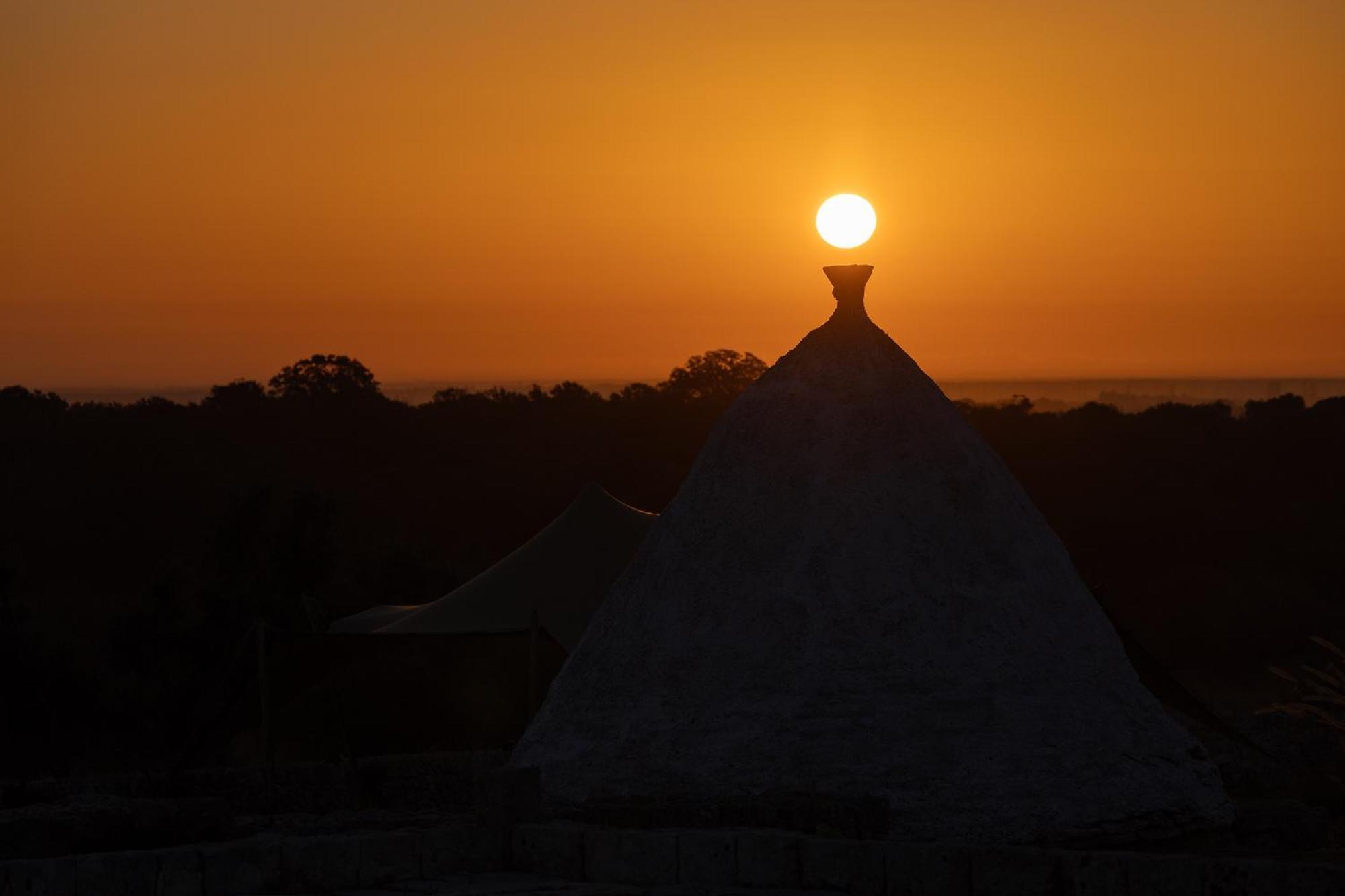 Masseria San Paolo Grande オストゥーニ エクステリア 写真