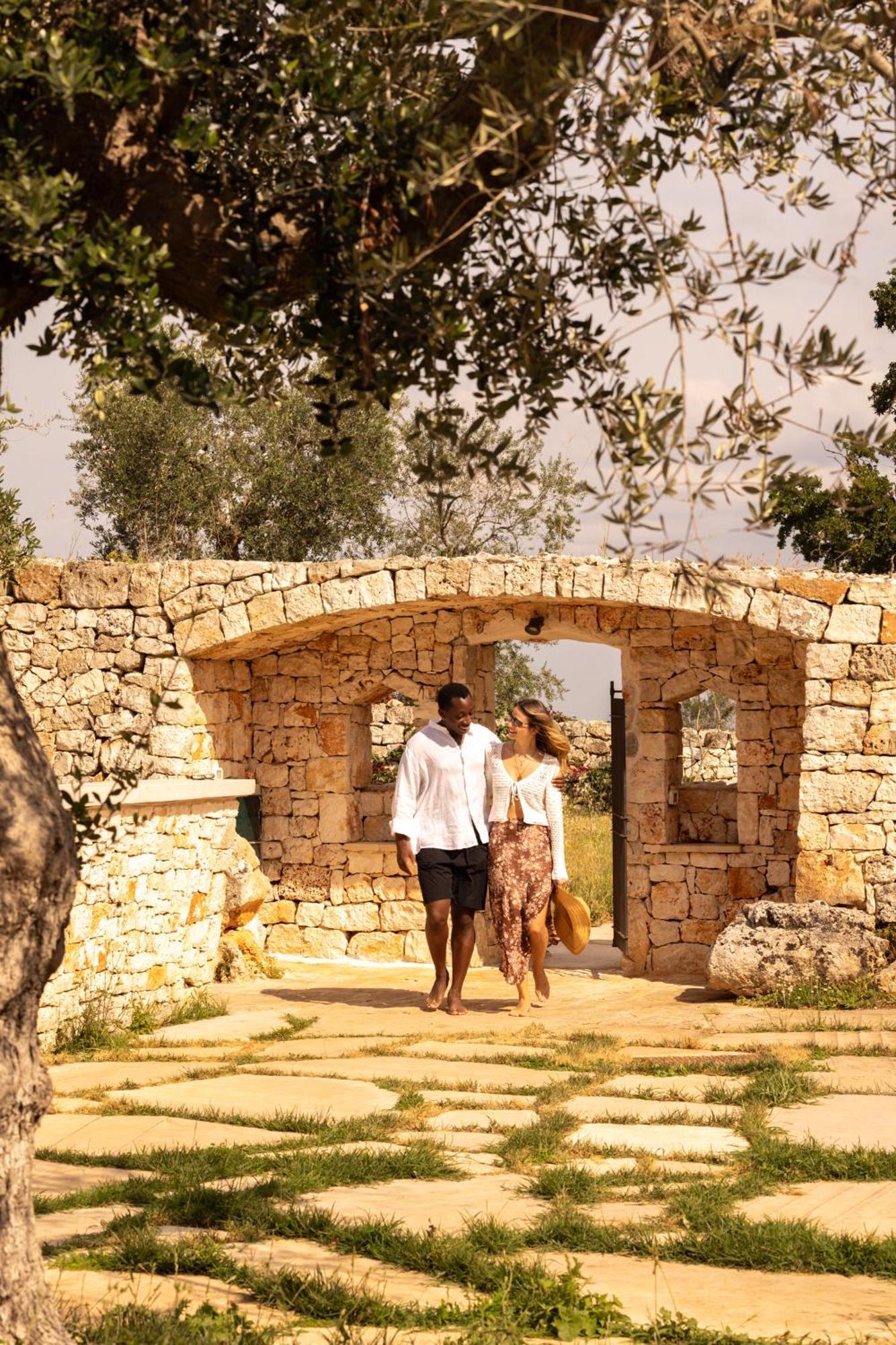 Masseria San Paolo Grande オストゥーニ エクステリア 写真